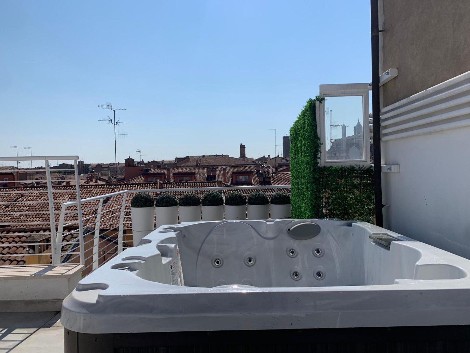 L'attico Dell'edera Apartamento Bolonia
