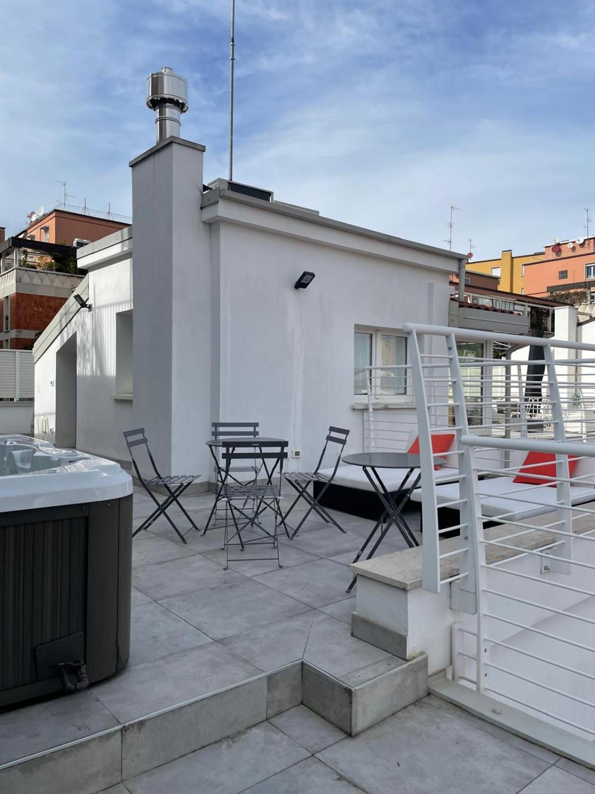 L'attico Dell'edera Apartamento