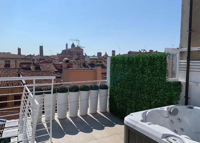 L\'Attico Dell\'Edera